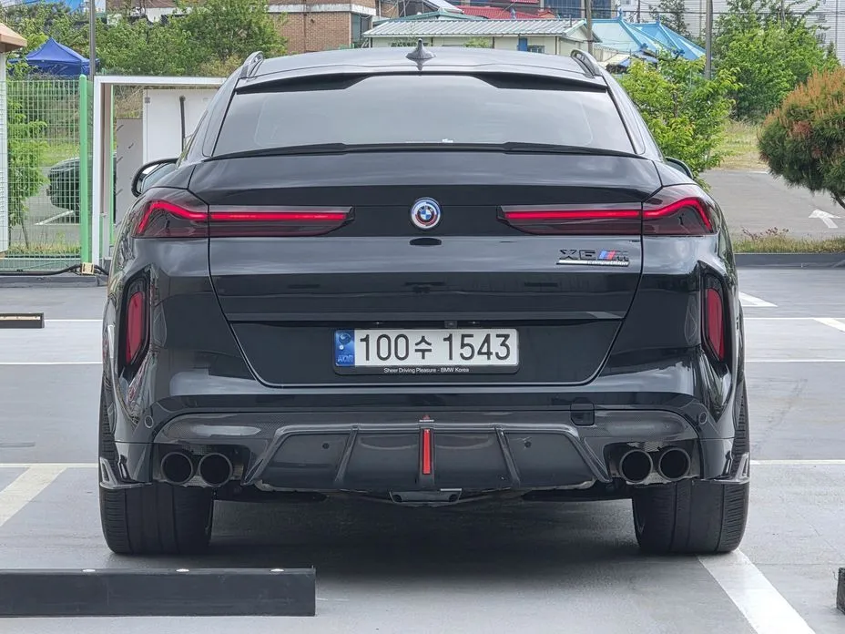 BMW X6M 2023 из KR, фото 2