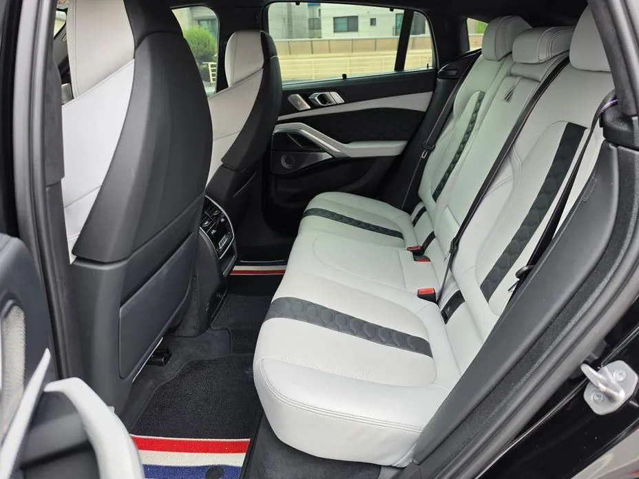 BMW X6M 2023 из KR, фото 5