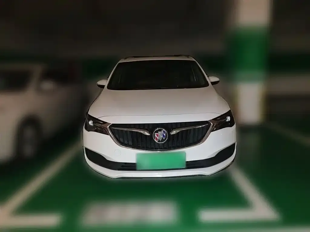 Buick GL6 2022 из CN, фото 8