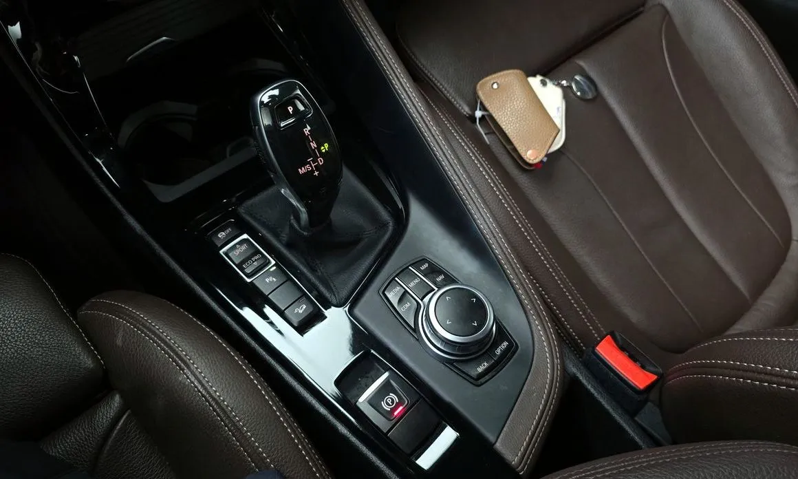 BMW X2 (F39) 2023 из KR, фото 3