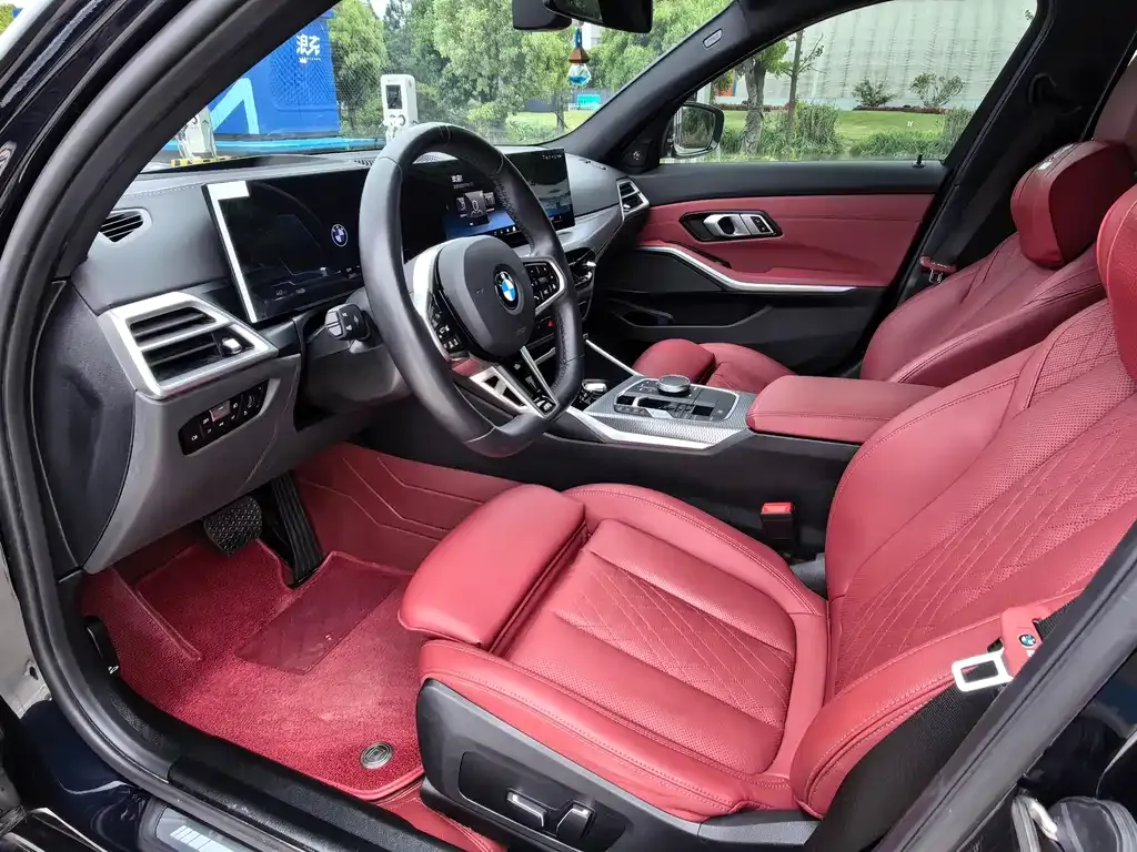 BMW 3 Series 2024 из CN, фото 8
