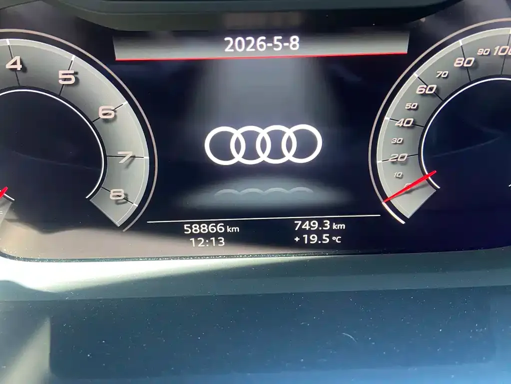 Audi Q3 — фото 2