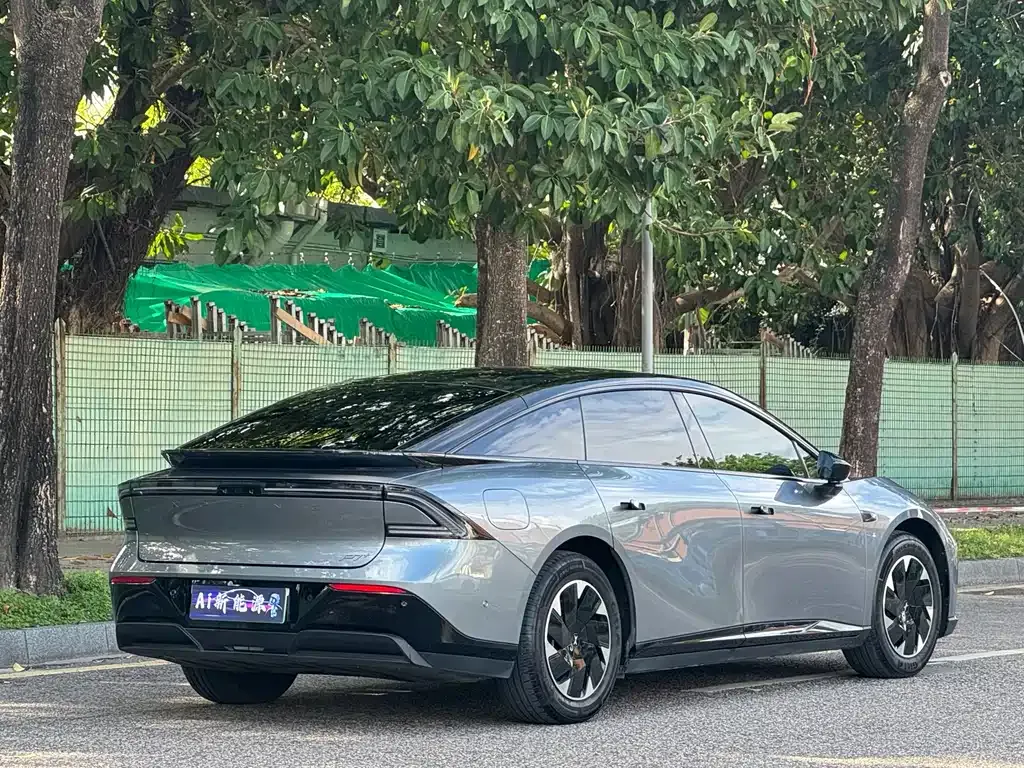 XPeng P7+ — фото 10
