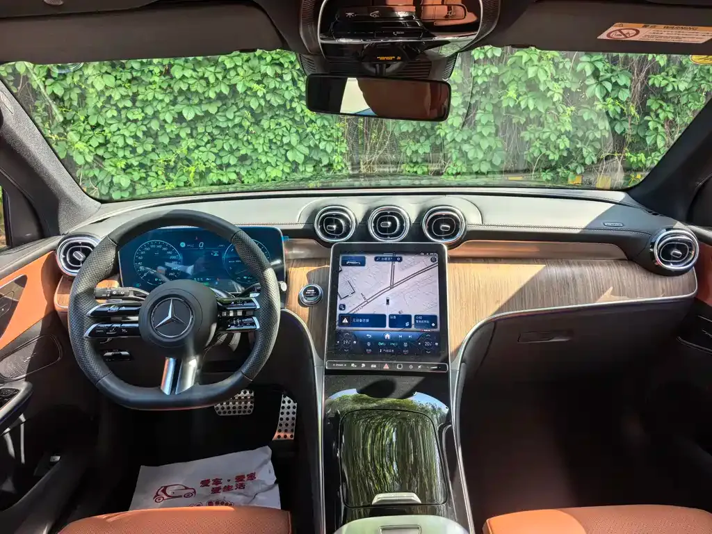 Mercedes-Benz GLC PHEV 2025 из CN, фото 4