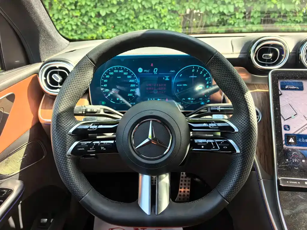Mercedes-Benz GLC PHEV 2025 из CN, фото 5