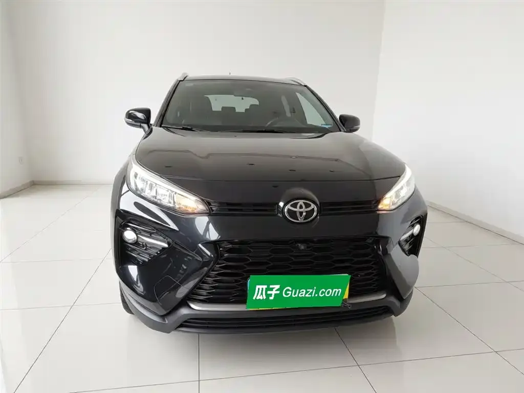 Toyota Wildlander — фото 10