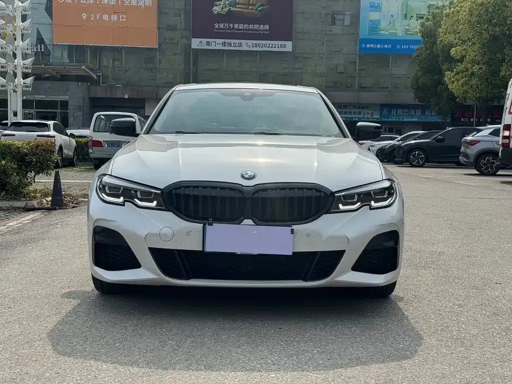 BMW 3 Series 2022 из CN, фото 3
