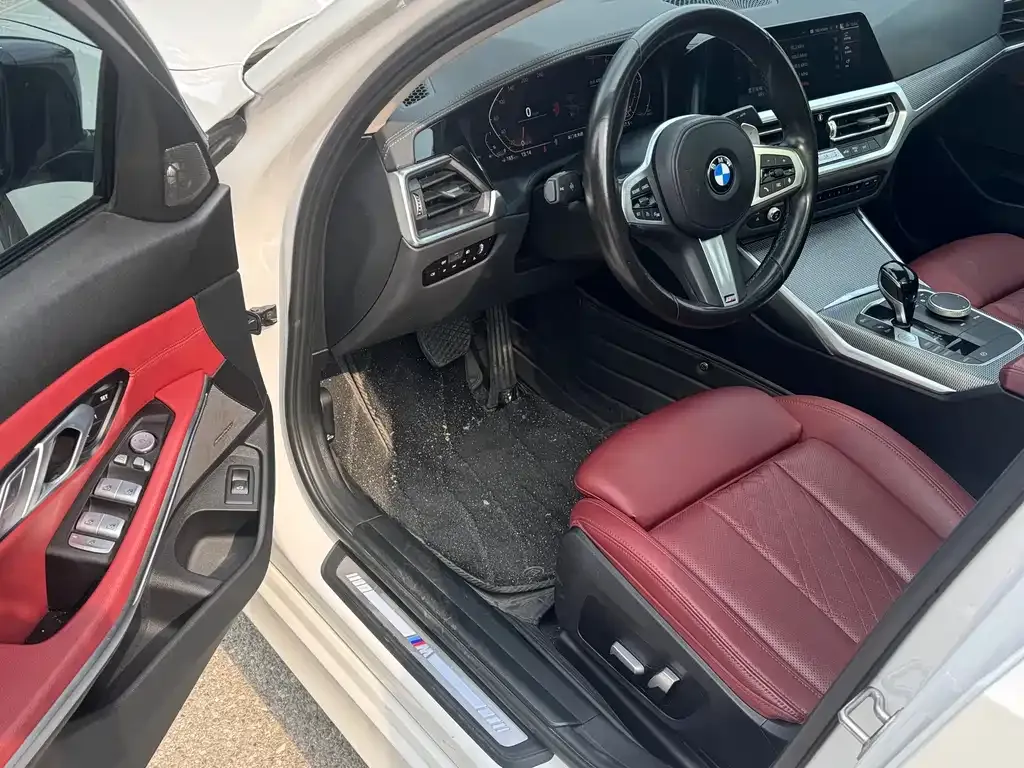 BMW 3 Series 2022 из CN, фото 5