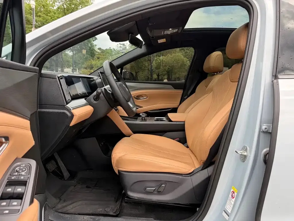BYD L DM-i 2025 из CN, фото 9