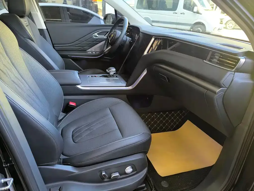 Hongqi HS7 PHEV 2024 из CN, фото 8