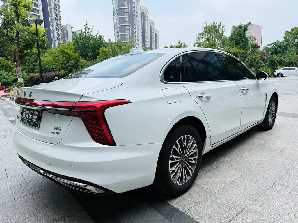 Hongqi H5 — фото 4