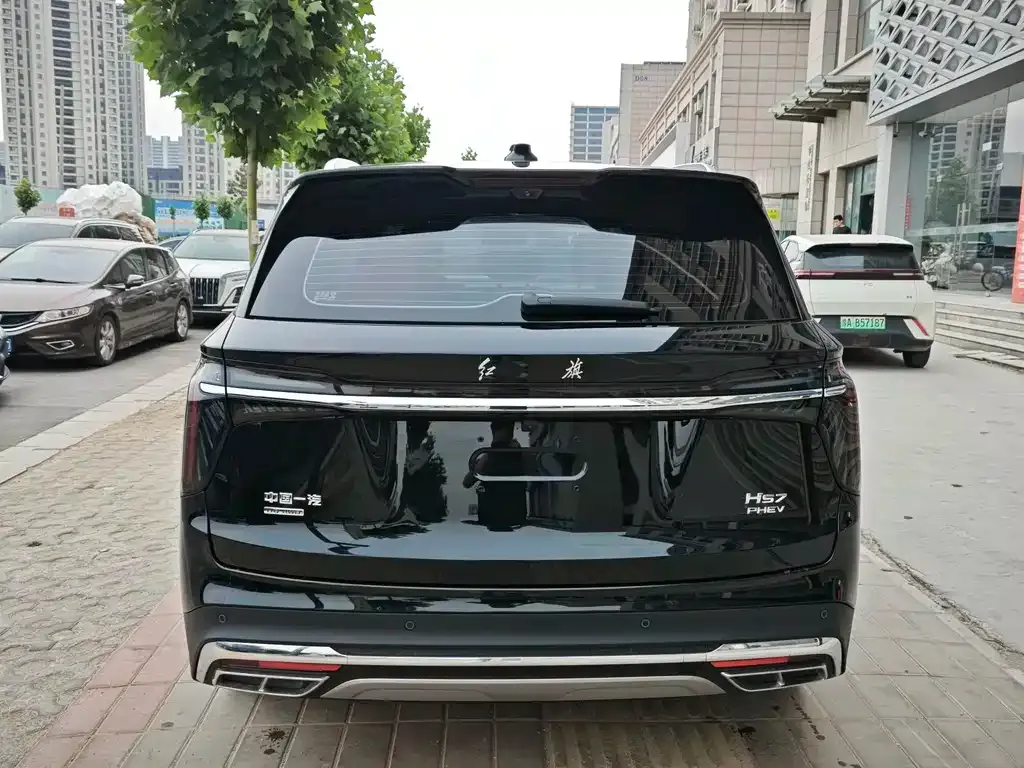 Hongqi HS7 PHEV — фото 6
