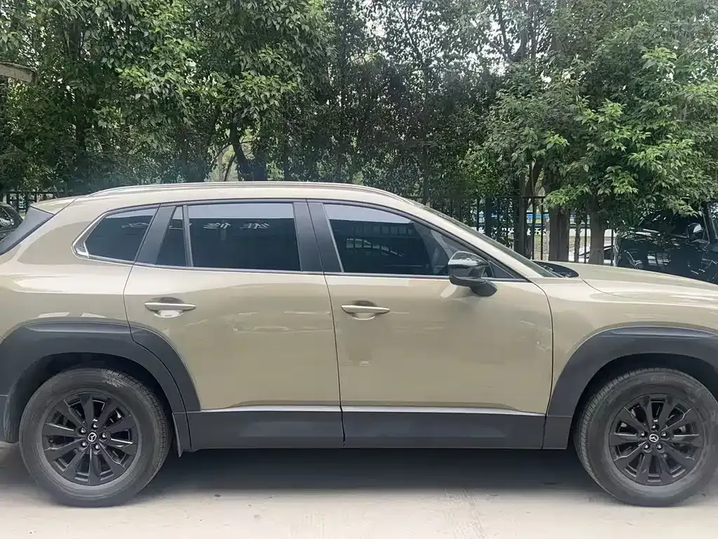 Mazda CX-50 2023 из CN, фото 10