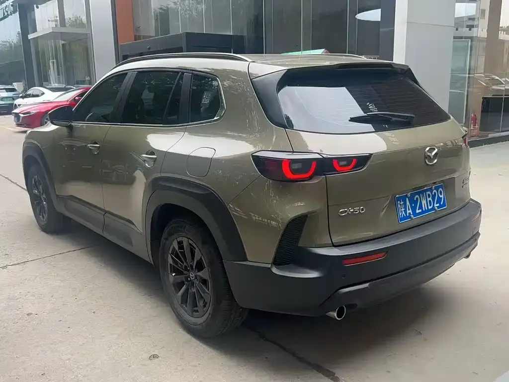 Mazda CX-50 2023 из CN, фото 8