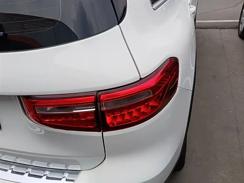 Mercedes-Benz GLB 2021 из CN, фото 8
