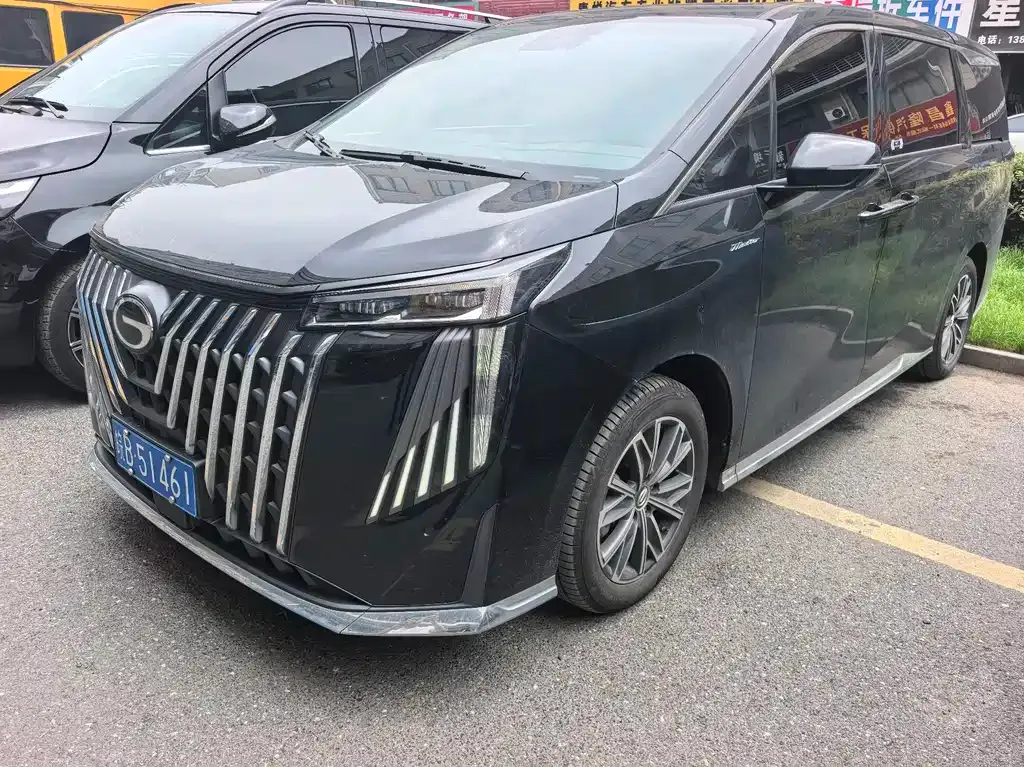 GAC Motor Trumpchi M8 — фото 1