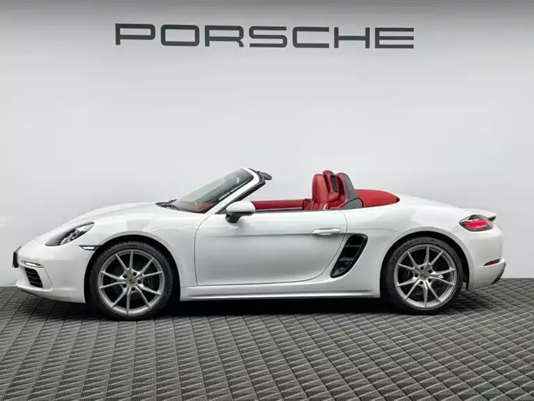 Porsche 718 — фото 6