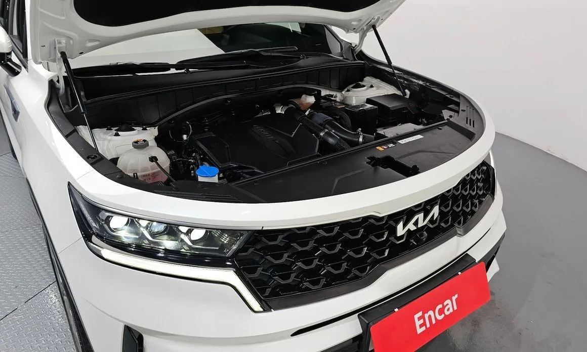 Kia Sorento — фото 7