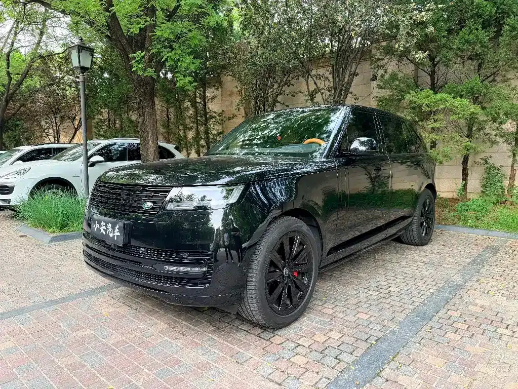 Land Rover Range Rover — фото 1
