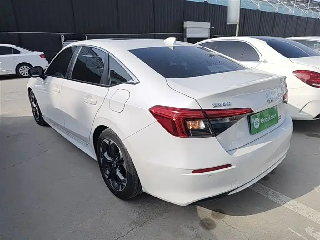 Honda Civic — фото 5