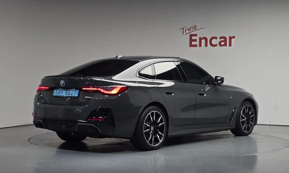 BMW i4 2024 из KR, фото 8
