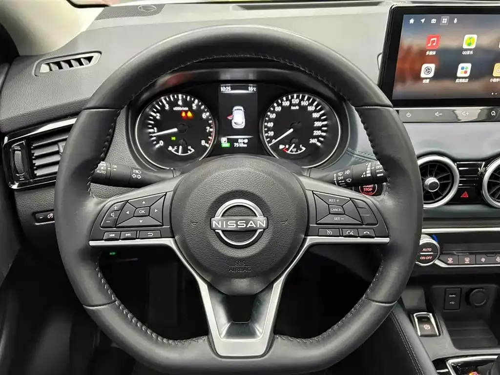 Nissan Qashqai — фото 6