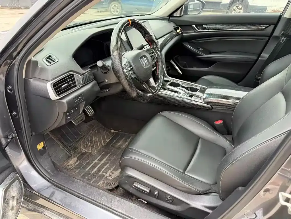 Honda Accord — фото 5