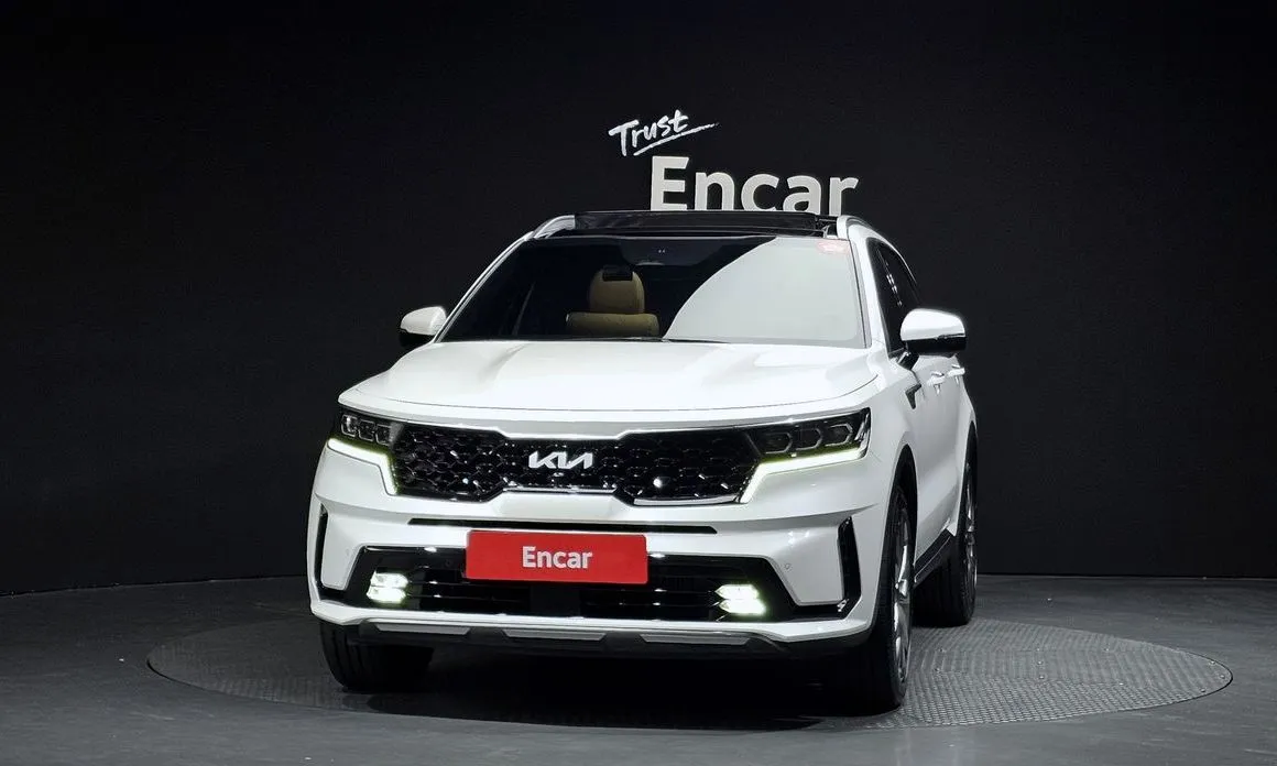 Kia Sorento — фото 5