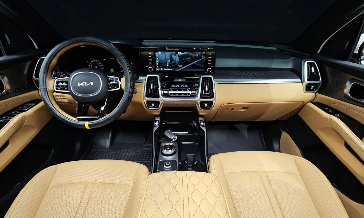 Kia Sorento — фото 6