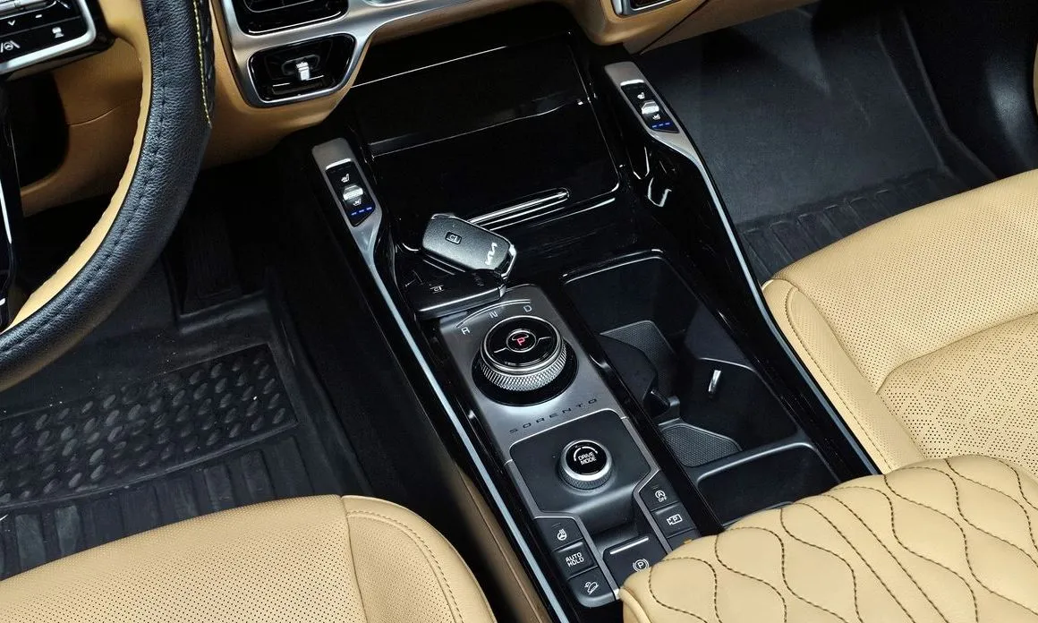 Kia Sorento — фото 10