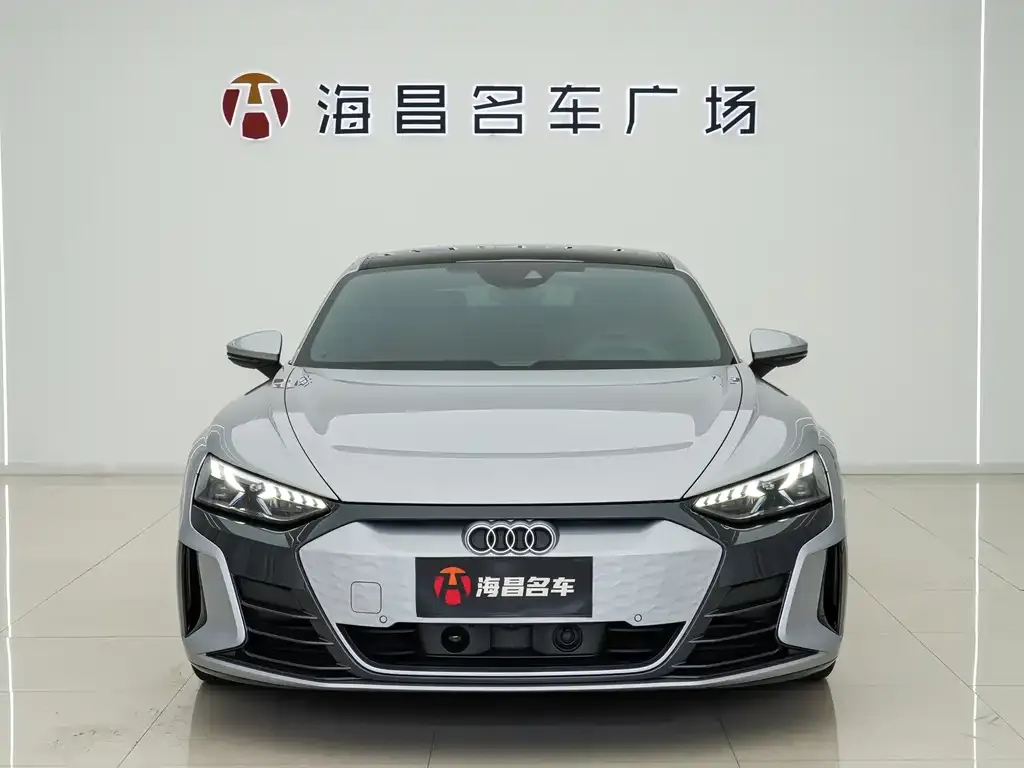 Audi e-tron GT 2024 из CN, фото 2