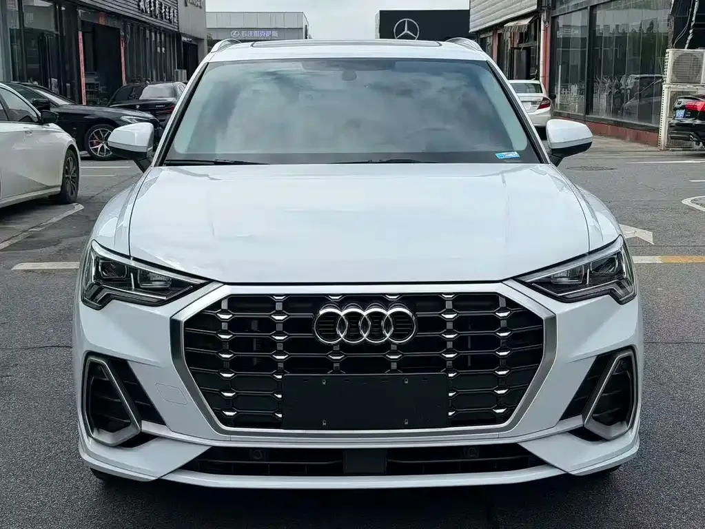 Audi Q3 — фото 4