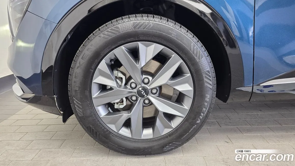 Kia Sportage — фото 8