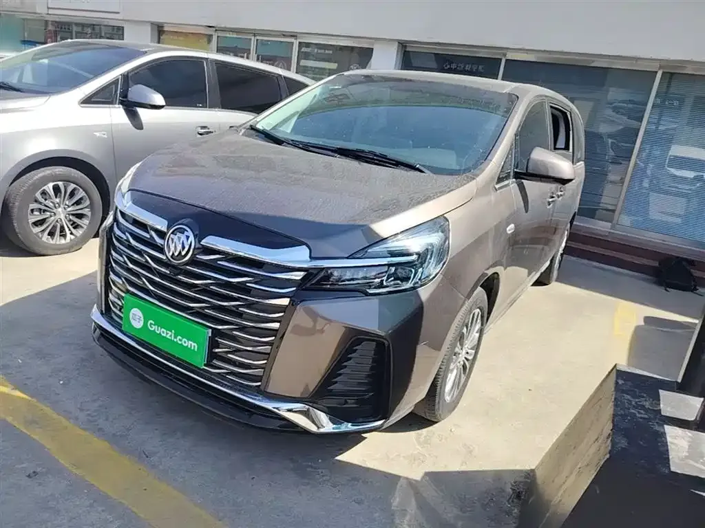 Buick GL8 2022 из CN, фото 1