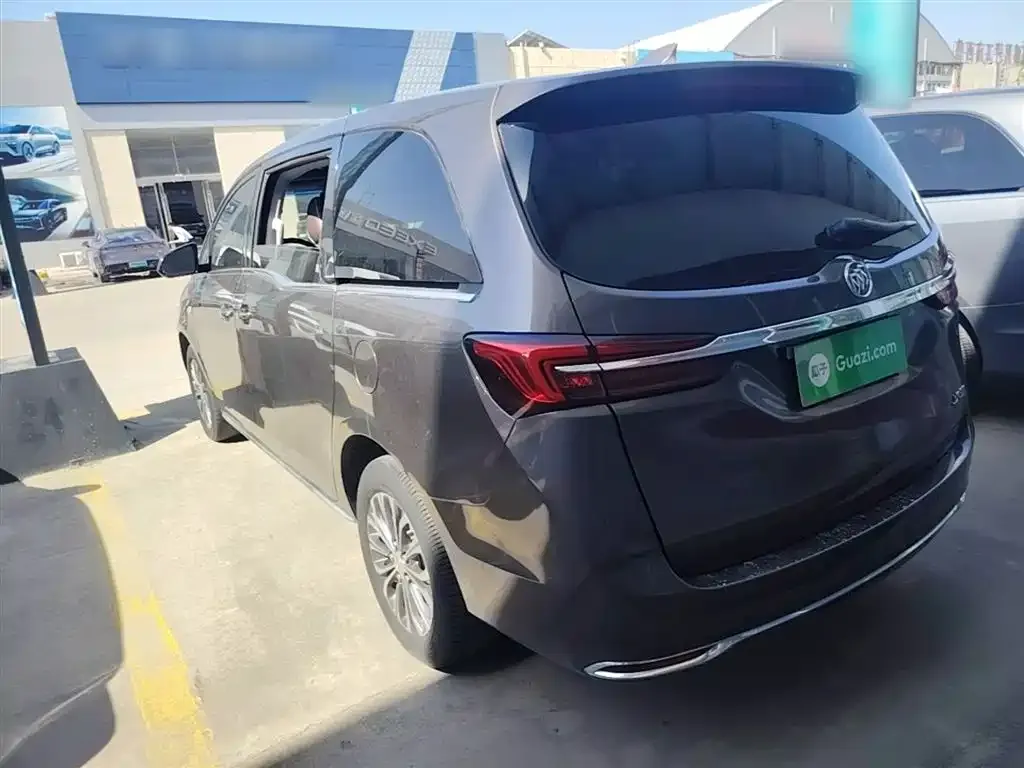 Buick GL8 2022 из CN, фото 4