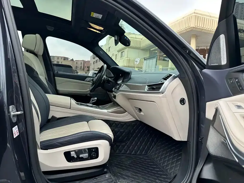 BMW X7 2021 из CN, фото 4