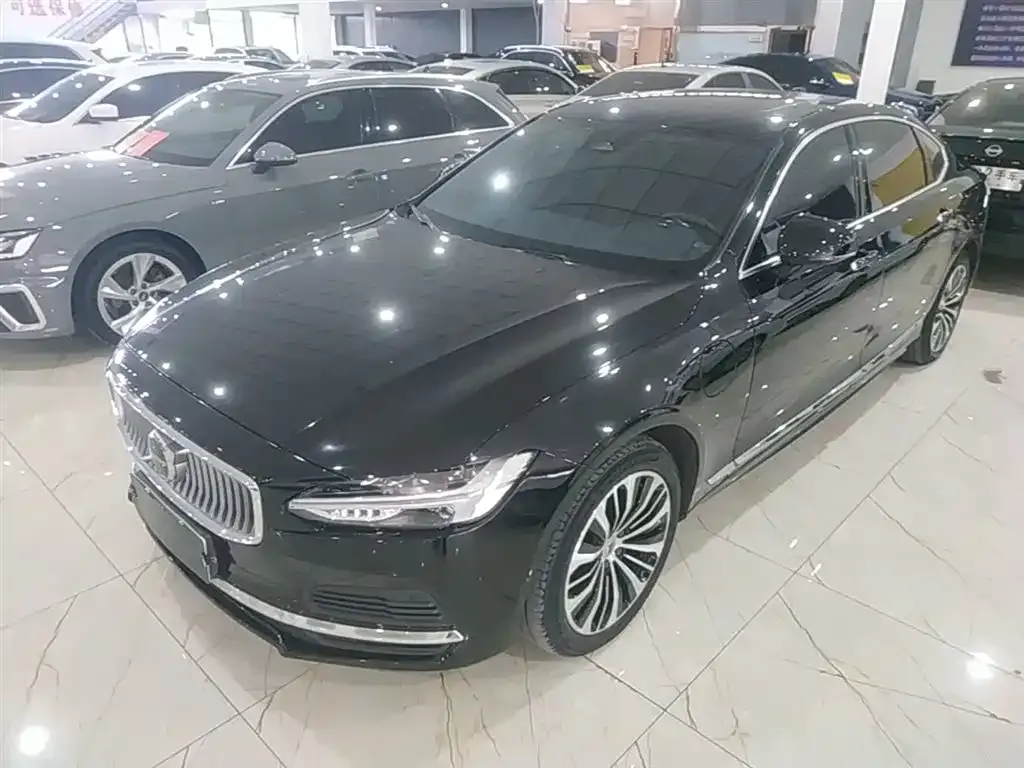 Volvo S90 PHEV 2023 из CN, фото 9