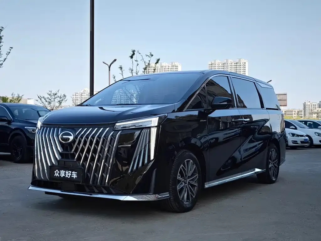 GAC Motor Trumpchi M8 — фото 1