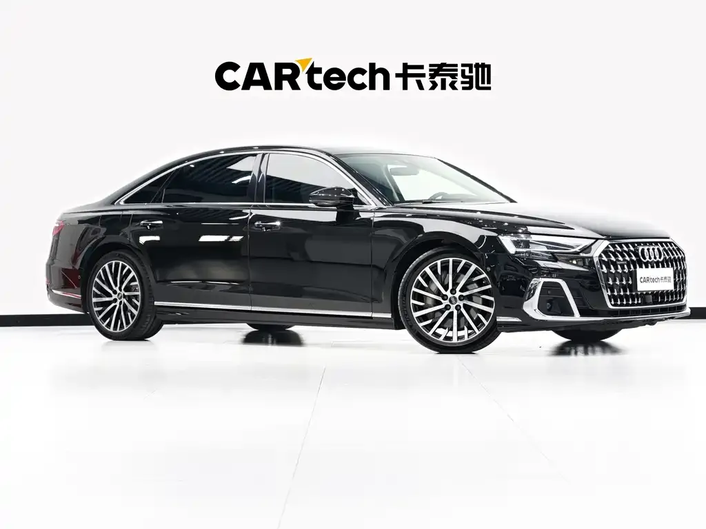 Audi A8 — фото 5