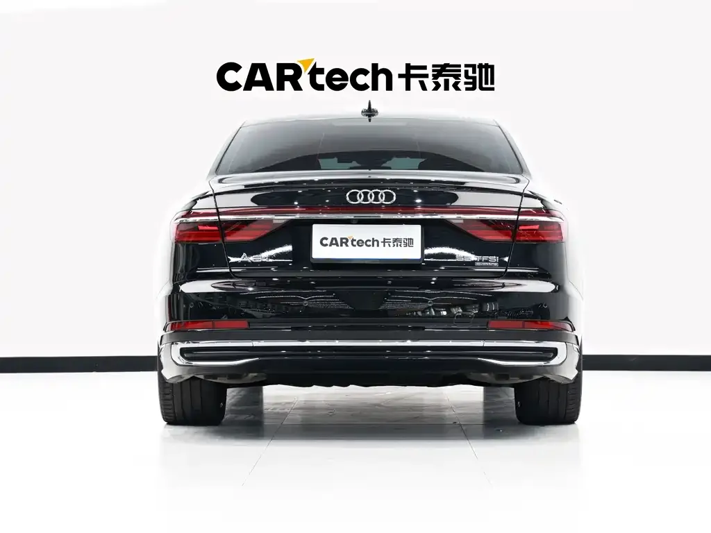 Audi A8 — фото 9