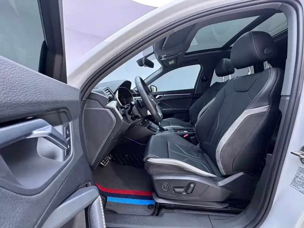 Audi Q3 Sportback — фото 5