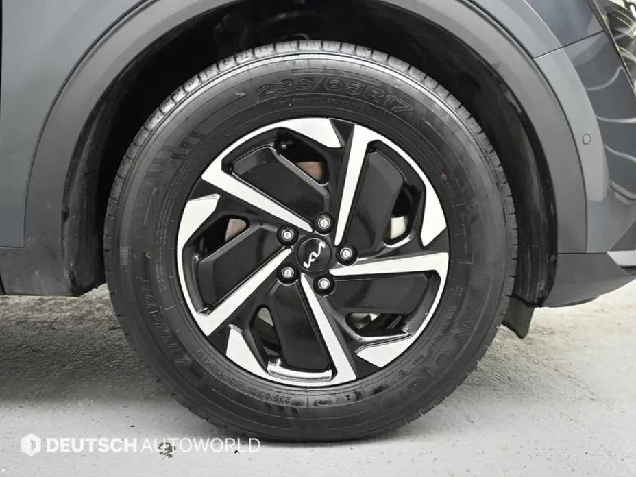 Kia Sportage — фото 10