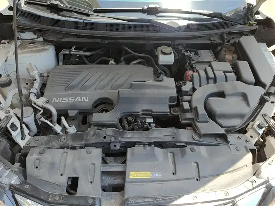 Nissan Qashqai — фото 10