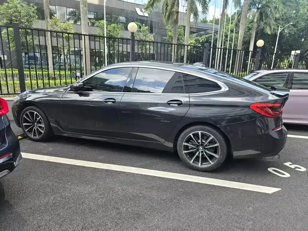 BMW 6 Series GT — фото 8