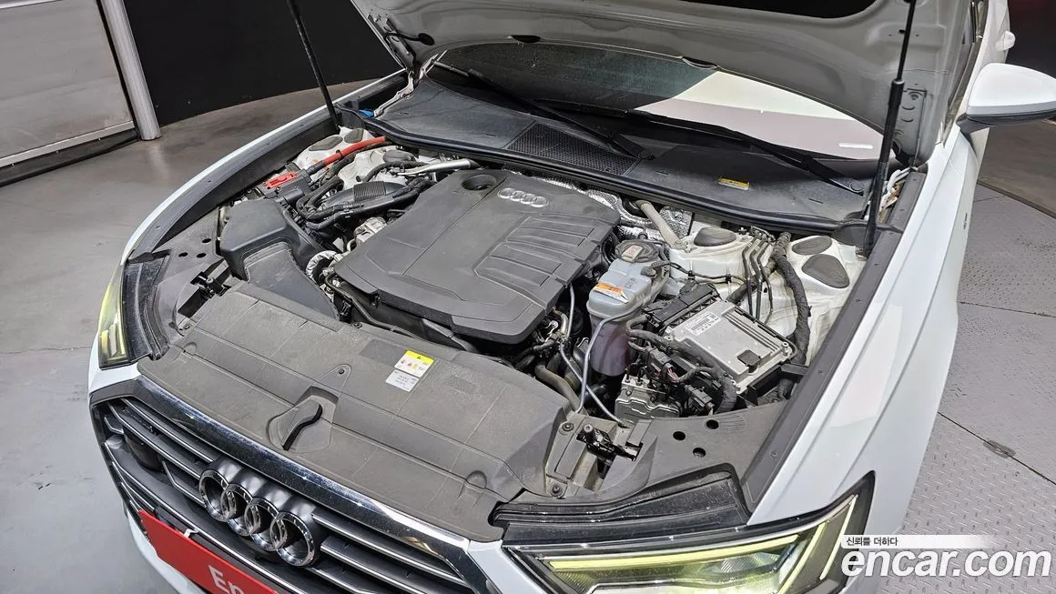 Audi A6 — фото 10