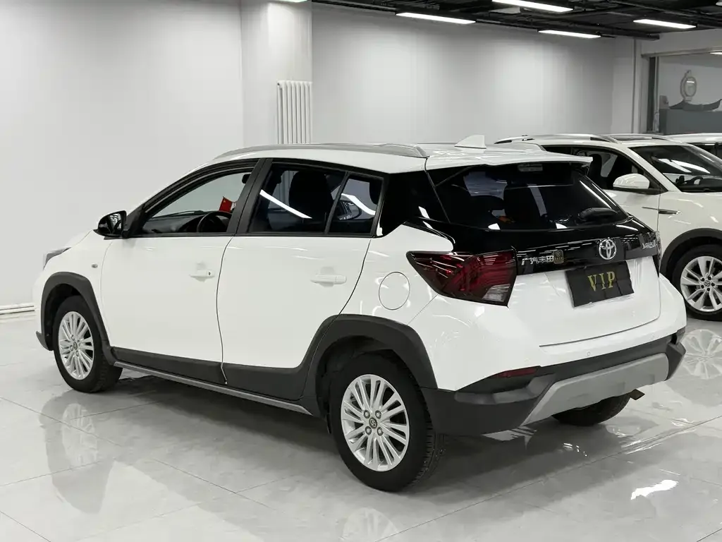 Toyota Yaris L 2022 из CN, фото 10