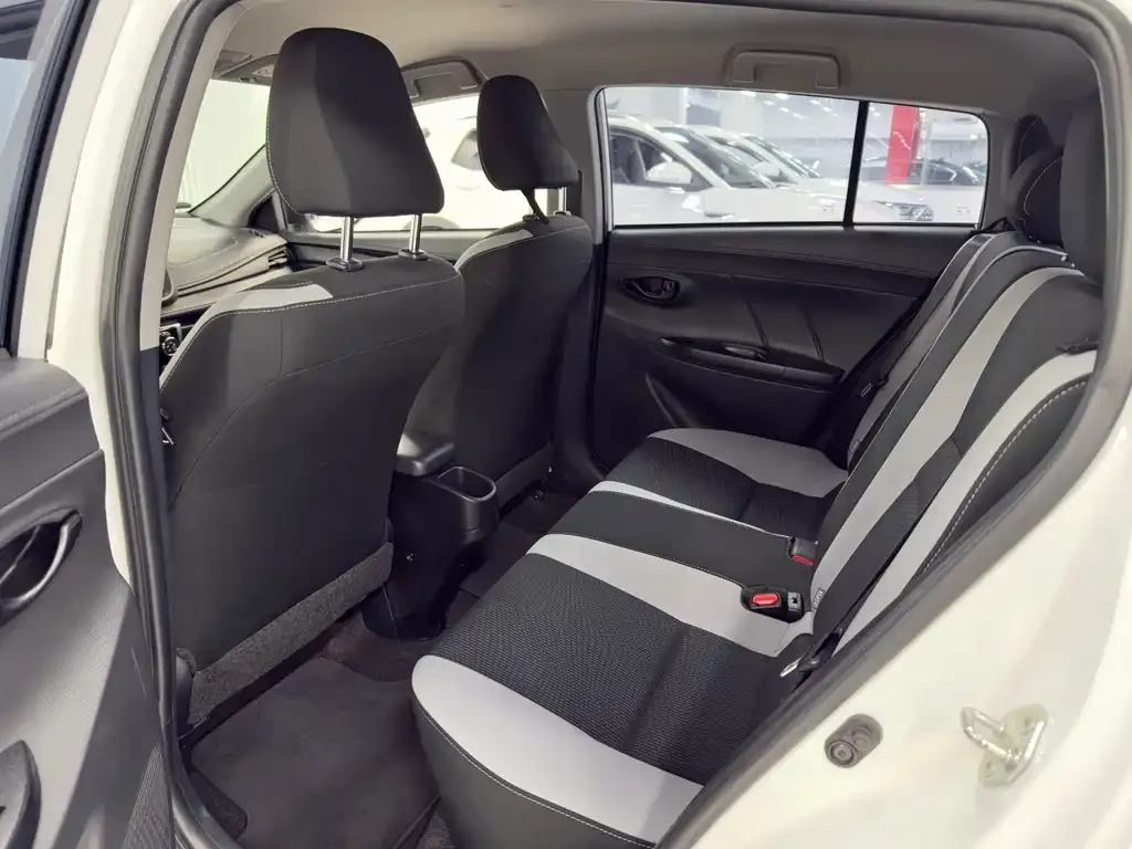 Toyota Yaris L 2022 из CN, фото 9