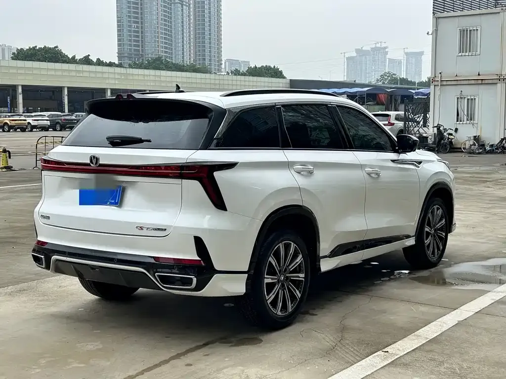 Changan CS75PLUS — фото 7