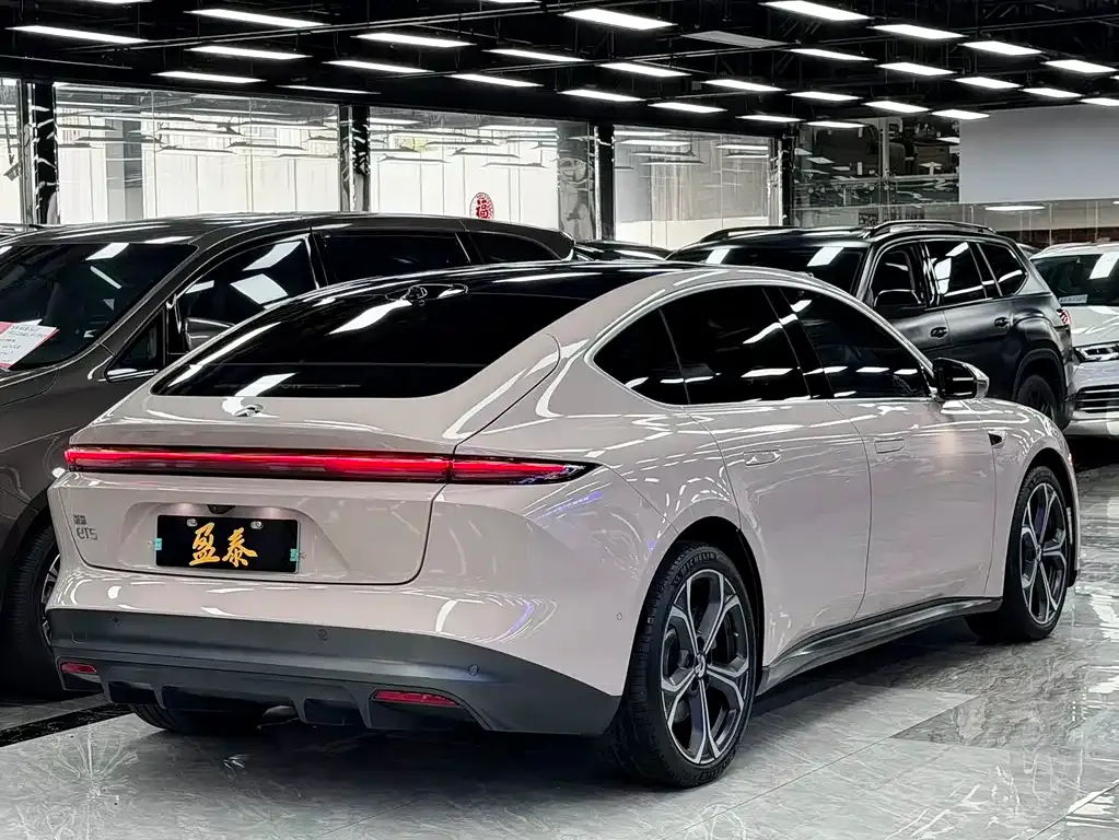 NIO ET5 — фото 4