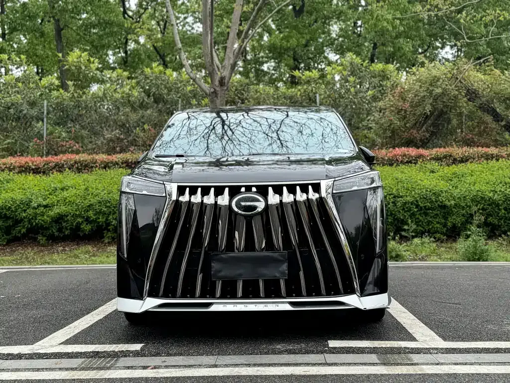 GAC Motor Trumpchi M8 — фото 1